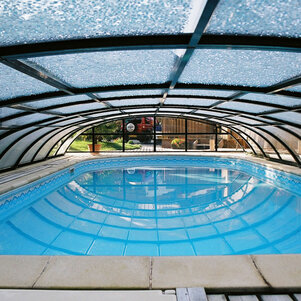 bazénový kryt Elegant Neo - pohľad z vnútra