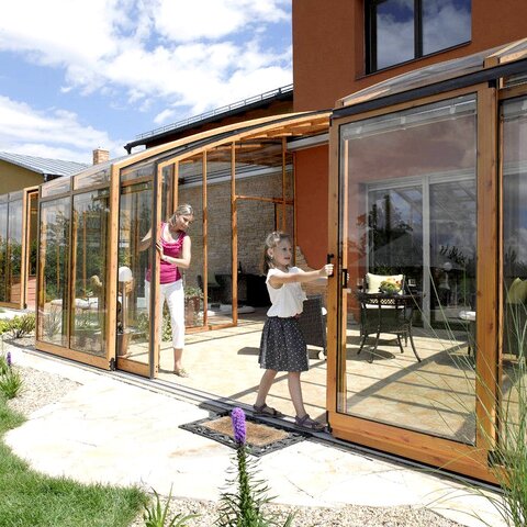 Ako sa starať o zastrešenie terasy a bazénu