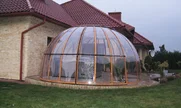 kúpanie za každého počasia so zastrešením SPA SUNHOUSE® od ALUKOVU
