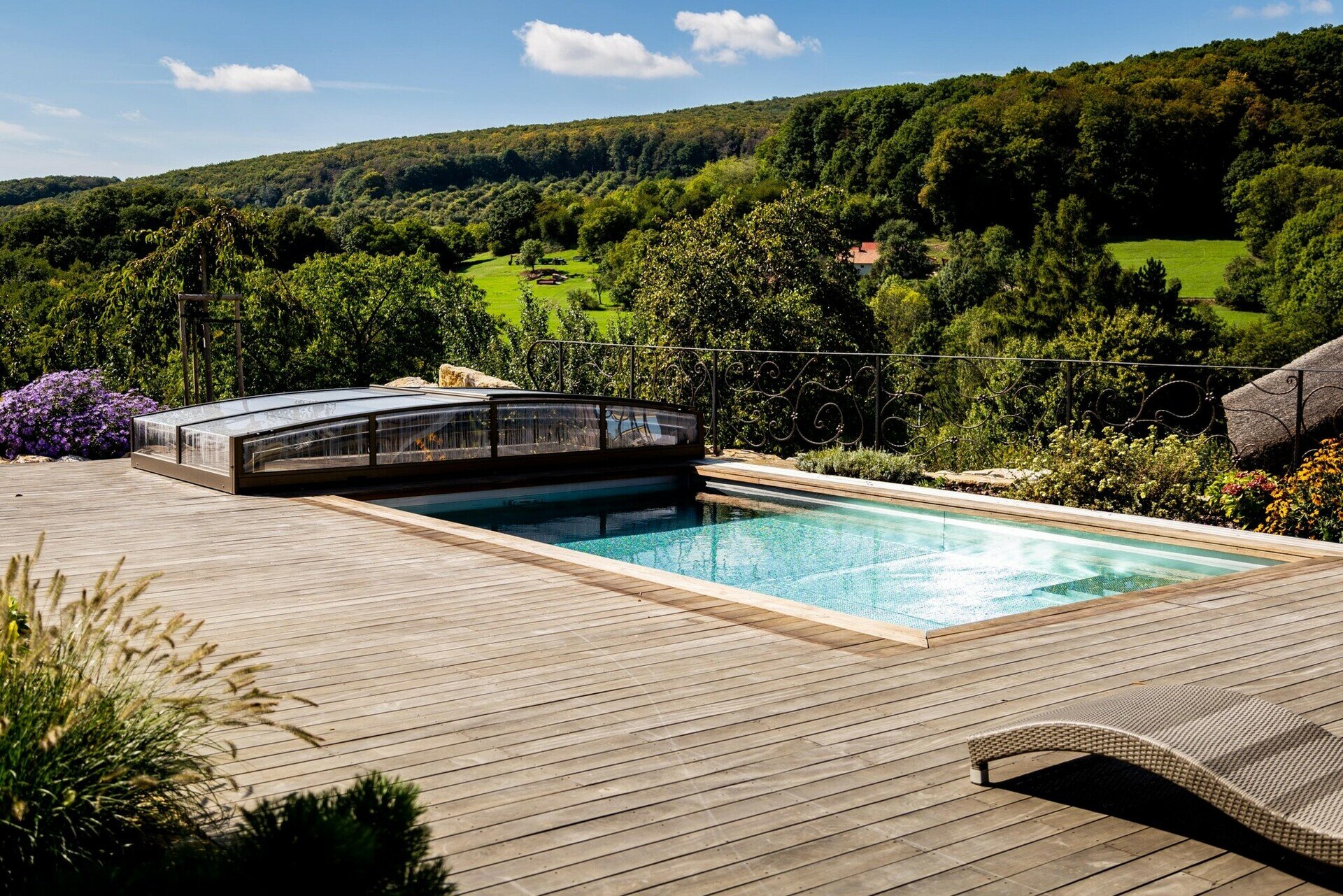 Nízke zastrešenie Alukov