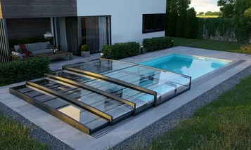 Parade Low