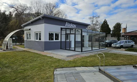 Showroom ALUKOV Dunajská Lužná v novom šate