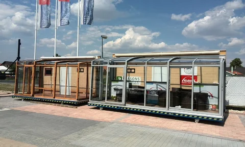 Showroom v Dunajskej Lužnej